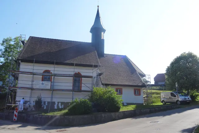 Fassadensanierung an einer Kirche im Landkreis Waldshut